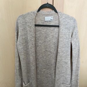 Wilfred Free XS long cardigan - looks gray but is more of a cream colour